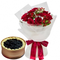 12 Red Roses with Blueberry 3 Cheese Can Cake